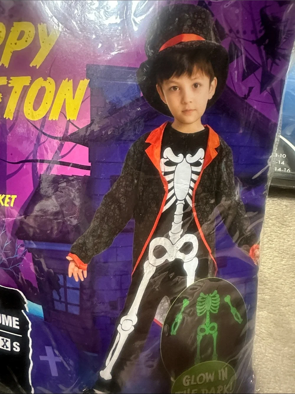 Spooktacular Creations happy skeleton